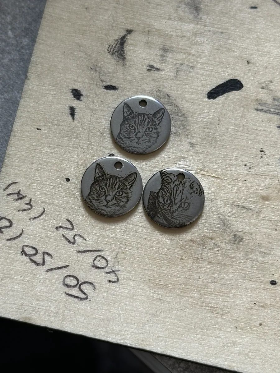 Custom – Schmuck Detail